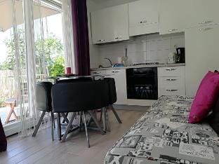 Emi - One bedroom apartment near beach Vacation rental in Šibenik