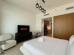 New Studio | Heart of Al Furjan Amber by Azizi Vacation rental in Dubai