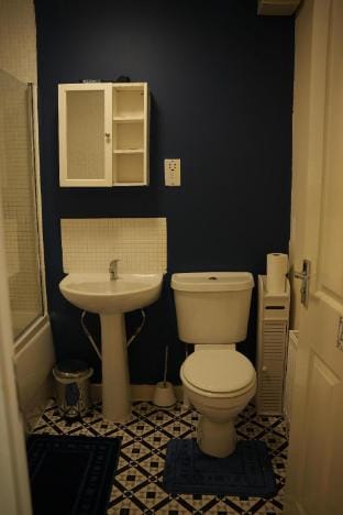 Town Centre spacious 4 bed town house Apartment in Huntingdonshire District