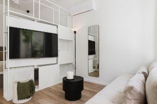 Gran Turia: Premium Apartment with Private Terrace Vacation rental in Valencia