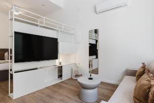 Gran Turia: Premium Apartment with Private Terrace Vacation rental in Valencia