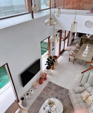 Atilyn Villa (walking distance to Seseh Beach) Villa in Mengwi