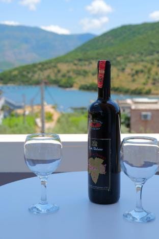 Villa CACA Apartment in Ksamil