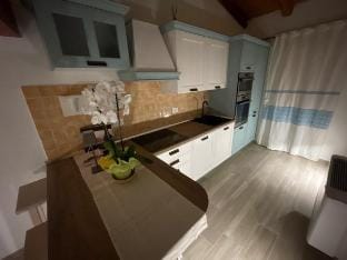 B&B Mandrie,relaxation and hospitality,yellow room Vacation rental in Sardinia
