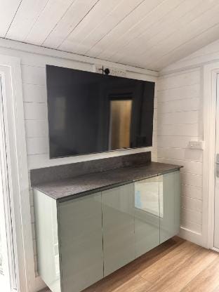 Cwtch Glanmordy by Aberporth Beach Holidays Vacation rental in Wales