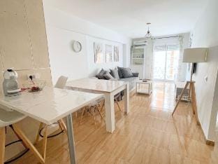 Comfortable apartment in Benalmadena by beBalmy Vacation rental in Torremolinos