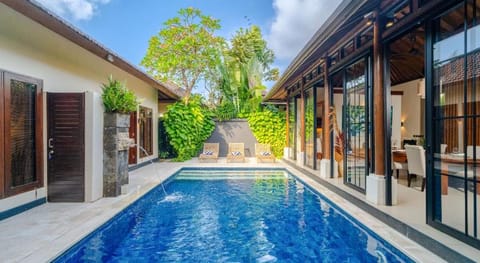 Boholuma Villas by Pertama Management Villa in Kuta