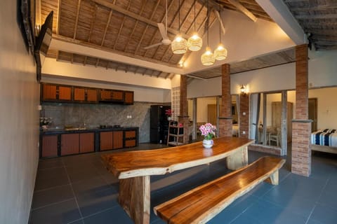 Sundari Bali Guest House Bed and Breakfast in North Kuta