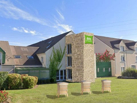 Ibis Styles Chartres Sud Barjouville Hotel in Île-de-France