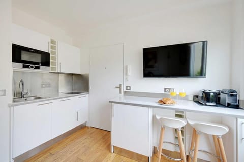 Cosy Apartment -1BR-2P- Suresnes Villa in Puteaux