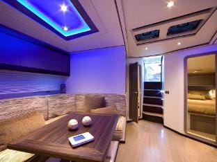 Yacht 55′VIP|Sleep on the Sea Below Mount Vesuvius Vacation rental in Castellammare di Stabia