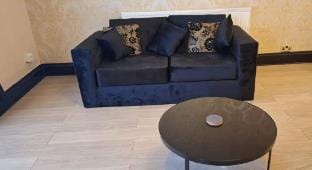 Spacious 3 Bed 2 Baths Free WiFi Central Location Vacation rental in Middlesbrough