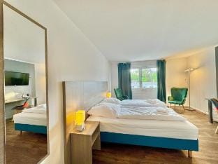 AR Boutique Hotel Heusenstam CD Vacation rental in Offenbach