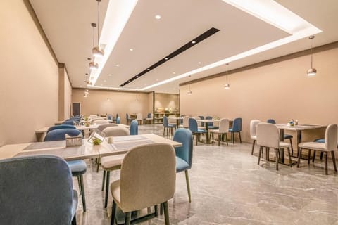 Home Inn Neo Tianjin Wuqing Development Zone Florence Town Hotel in Tianjin