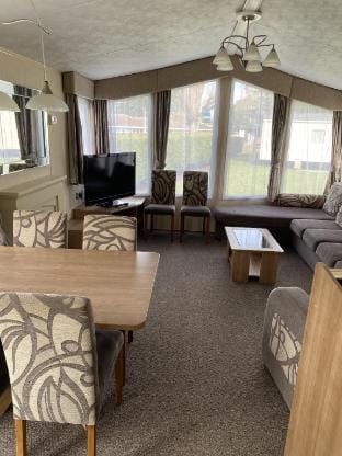 Caravan Hire Butlins Minehead Campground/ 
RV Resort in Minehead