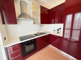 Spazio Breda – Free Garage, M1 Metro, Balcony Vacation rental in Sesto San Giovanni