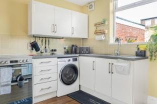 RosewickVilla wt Office, Garden & Free Parkin… Vacation rental in Nottingham