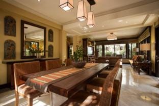 Villa Senja Tanah Lot Villa in Kediri