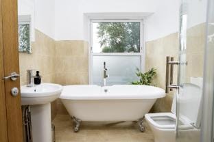 Devon Hot Tub Retreat Vacation rental in Bideford