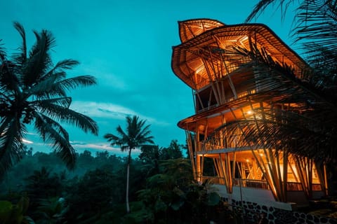 Green Oasis Retreat Bali by Amerta Bed and Breakfast in Kerambitan