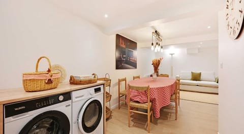 Exceptional flat - 3BD/8P - Trocadéro Hotel in Paris