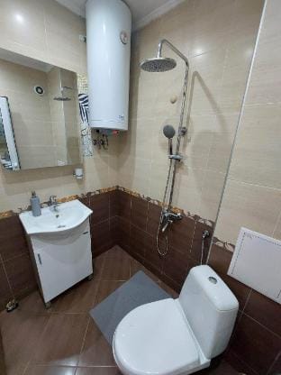 Center, 3 Rooms, 1st Fl, AUBG, 3TVs200+, PC+WiFi Apartment in Blagoevgrad