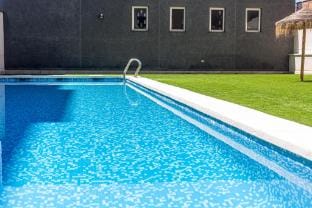 MAYA BAY SUITES Apartment in Alicante