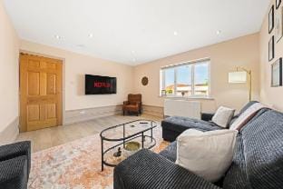 Bright & Modern 3-Bed | Next To Glasgow Airport Vacation rental in Paisley