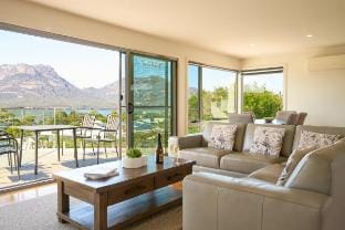 Deja Blue 1 - Freycinet Vacation rental in Coles Bay