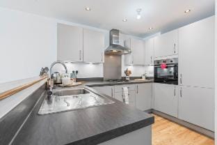#53 Stylish 4bed 2.5 bath home free parking Vacation rental in Metropolitan Borough of Solihull