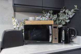 Stunning and Contemporary 2 Bed Home in Lansdown Vacation rental in Cheltenham