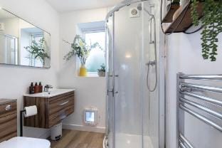 Stylish 5-Bed Detached Home Close to Cheltenham Vacation rental in Cheltenham