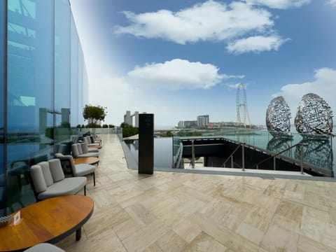 SettlerHomes - Address Tower - Beach Access Hotel in Dubai