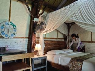 Bali mountain forest cabin Vacation rental in East Selemadeg