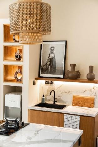 PROMO! New Lux 1 bedroom villa, 2 minutes to beach Villa in North Kuta