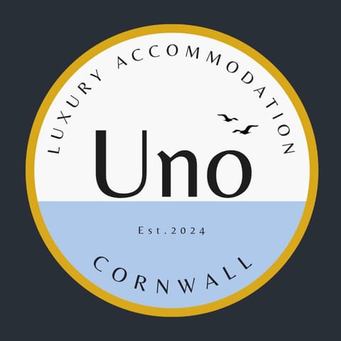 Uno in the City - Urban Boutique Accommodation Apartment in Truro