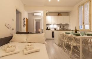 The Alley house: 2 bedrooms, Wi-Fi A/C Apartment in Modena