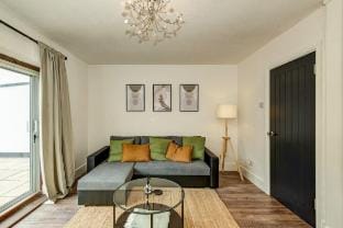 Modern 3-Bed Home | Sleeps 7 | 10 Mins to Beach Vacation rental in Gosport