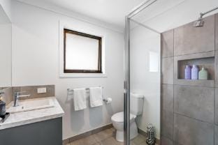 New & Stylish Home in Peaceful Location Vacation rental in Hobart