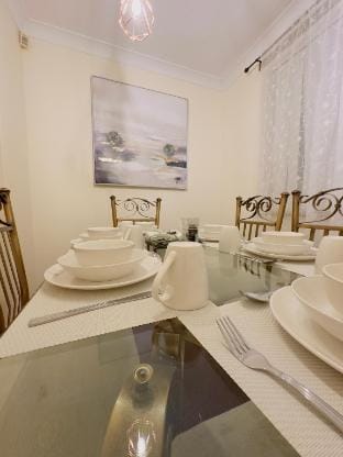 Elegant Escape in North Shields - Spacious 3 Bedroom House Vacation rental in North Shields