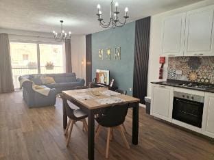 Cherry Blossom Apt Courtyard-5min Walk to Centre Vacation rental in Malta