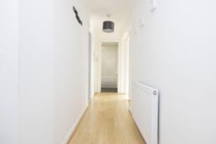 Bright Flat Overlooking The Clyde Apartment in Glasgow