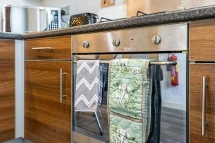 Dundee City centre apartment - 3 bedrooms sleeps 6 Vacation rental in Dundee