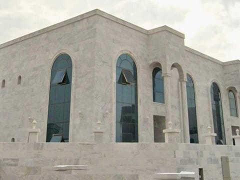 Rizq Villa Dorm Room Hotel in Dubai