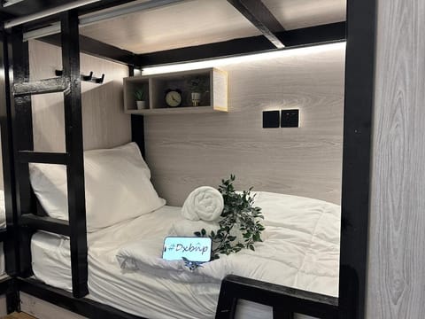 Affordable Luxury Capsule Bed in Barsha Near Metro Hotel in Dubai