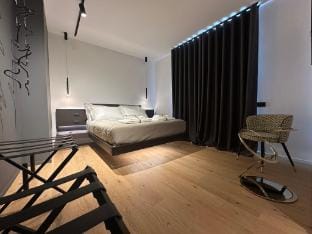 MARI LUXURY ROOM’S And SUITES Apartment in Bari
