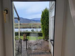 lochside retreat Apartment in Scotland