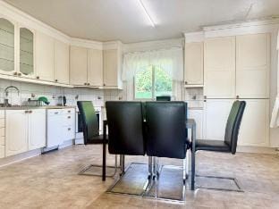 Workers • 4 Bedroom • 7 Beds • Parking • Volvo Vacation rental in Gothenburg