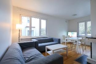 6 Beds • For Workers • 3BR • Parking • Near Volvo Vacation rental in Gothenburg