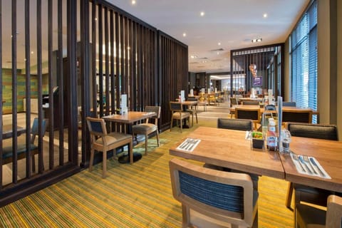 Premier Inn Bristol City Centre - Finzels Reach Hotel in Bristol